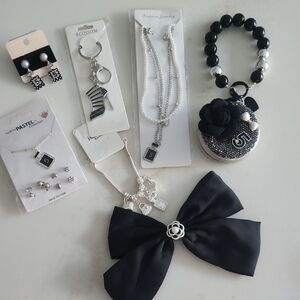 Bundle For Your Bestie For Gal-entines Day!💝💝💝💝